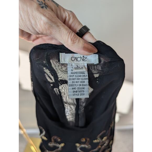 Vintage Beaded Cache Top - Picture 3 of 7